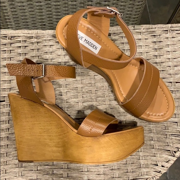 Steve Madden Brown Wedge Sandal | Sz 10 NWOT - Picture 2 of 6